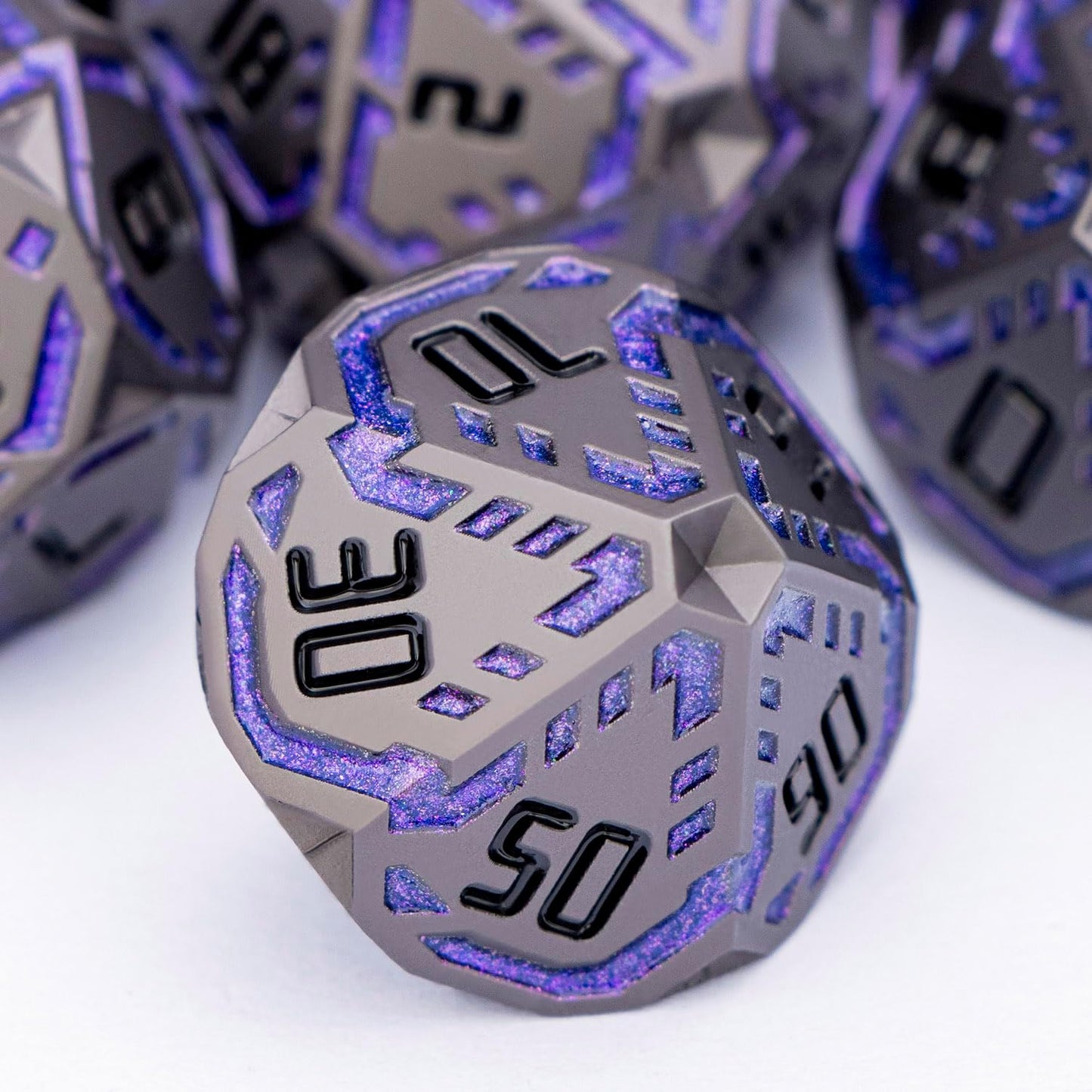 Metal DND Sci-fi Dice Set 7PCS Stripe Polyhedral Dice for Dungeons Dragons RPG Role Playing Game, Glitter D and D Dice with Gift Box D6 D8 D10 D12 D20 (Black Purple) ﻿