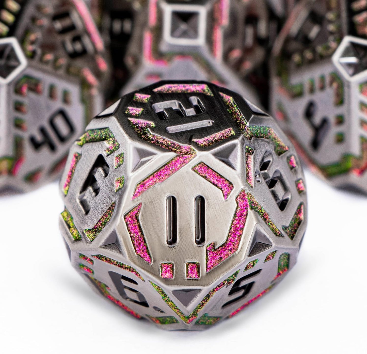 Metal DND Sci-fi Dice Set 7PCS Stripe Polyhedral Dice for Dungeons Dragons RPG Role Playing Game, Glitter D and D Dice with Gift Box D6 D8 D10 D12 D20 (Grey&Purple Red)